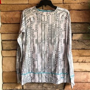 Under Armour Cold Gear gray white print activewear long sleeve top EUC Large